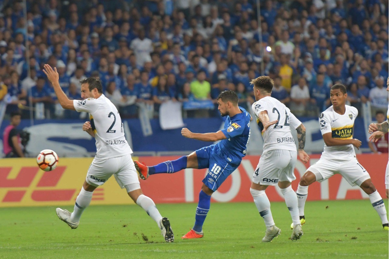 Problema muscular pode ter prejudicado o desempenho de Arrascaeta no duelo com o Boca