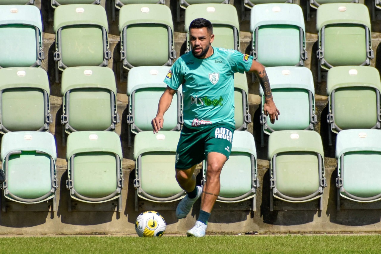 Felipe Azevedo está há quatro temporadas no América