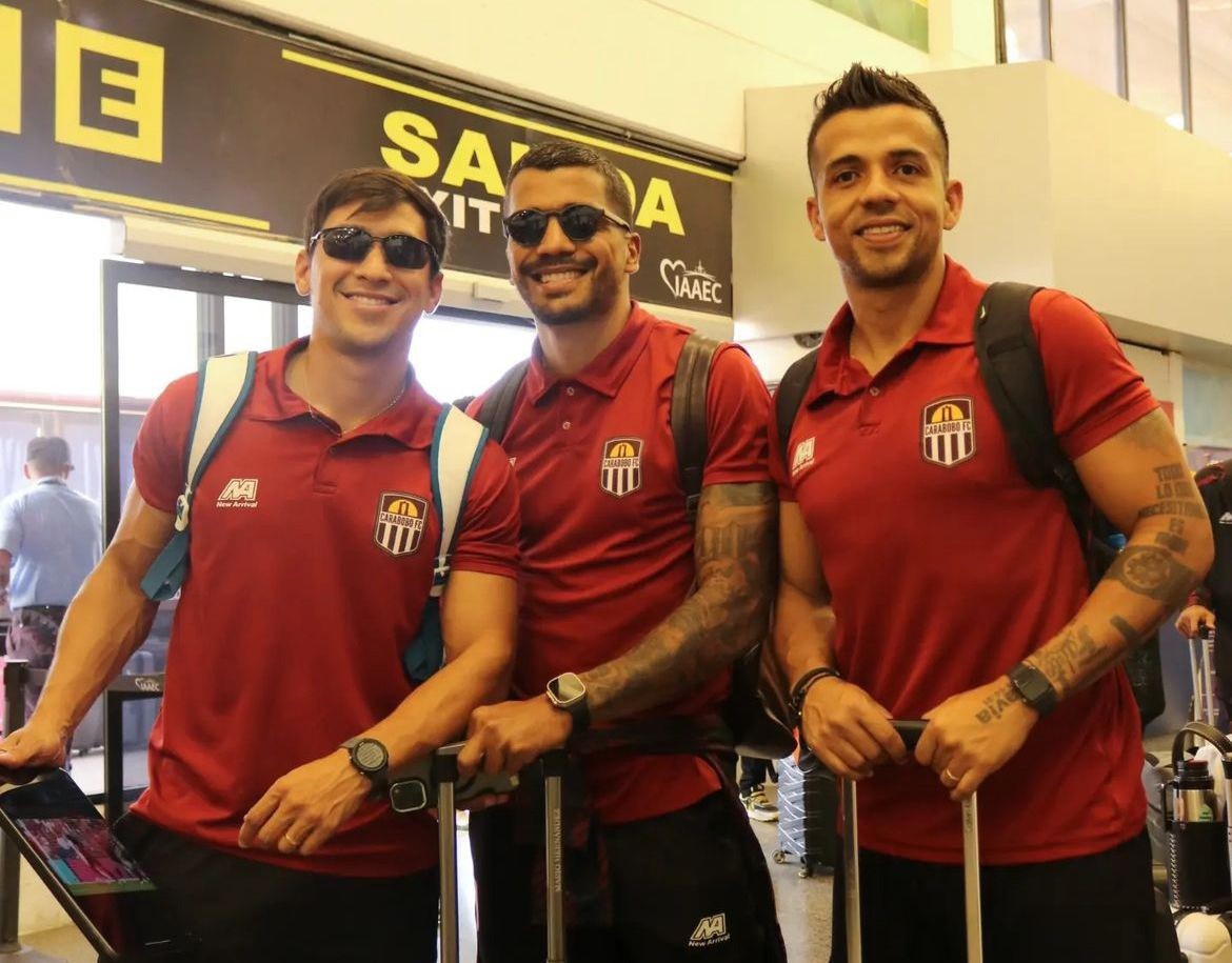 Jogadores do Carabobo embarcaram nesta manhã para Belo Horizonte