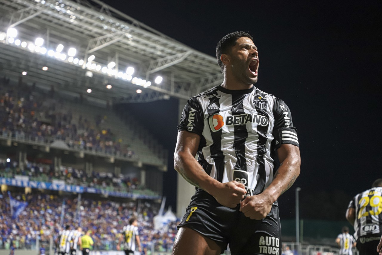 Hulk entra cada vez mais para a história do Atlético com gols, assistências e atuações decisivas