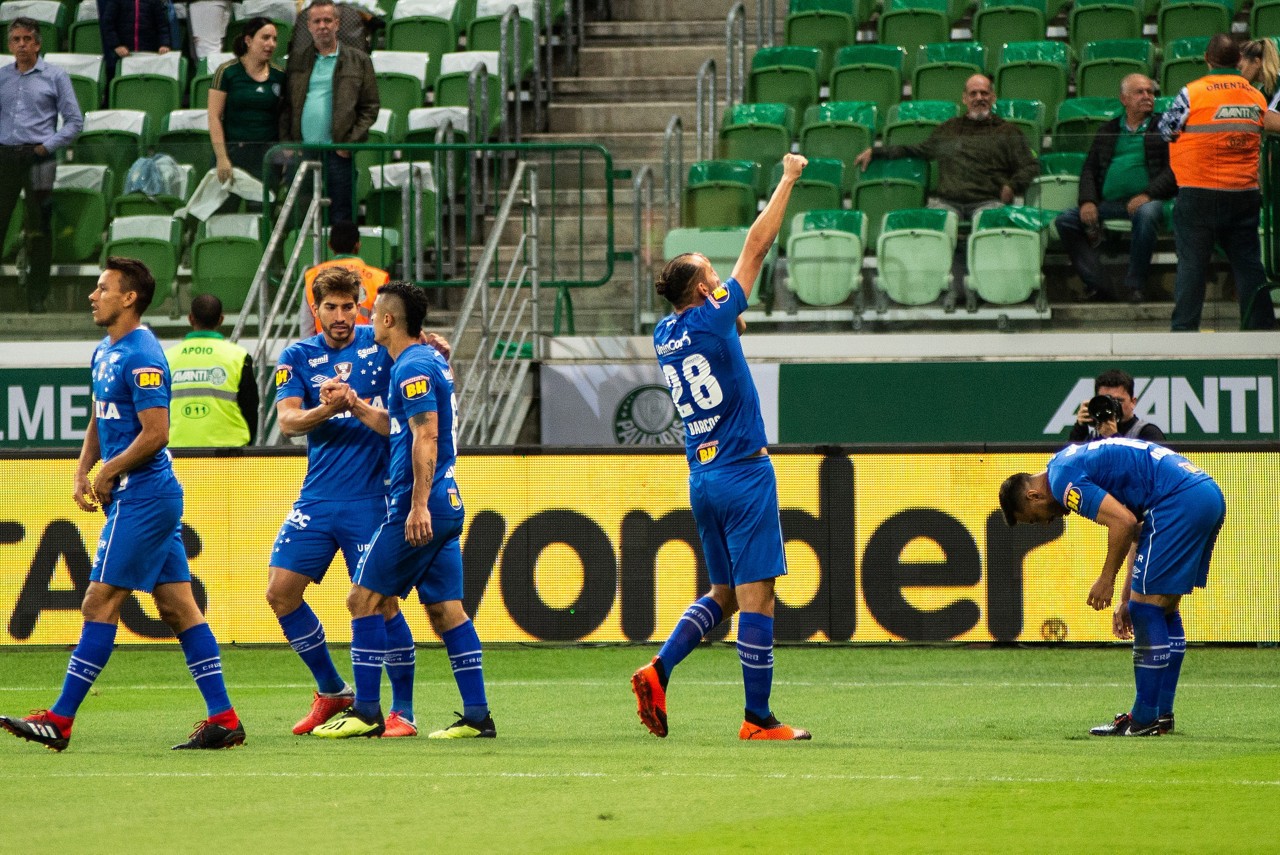 Barcos fez o gol que selou vitória celeste no Allianz Parque