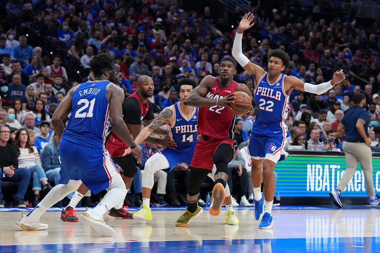 O Philadelphia 76ers venceu no retorno do camisa 21 Joel Embiid