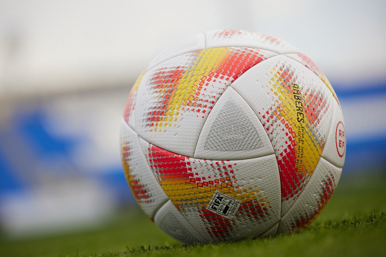 Betis e Barcelona se enfrentam Supercopa da Espanha