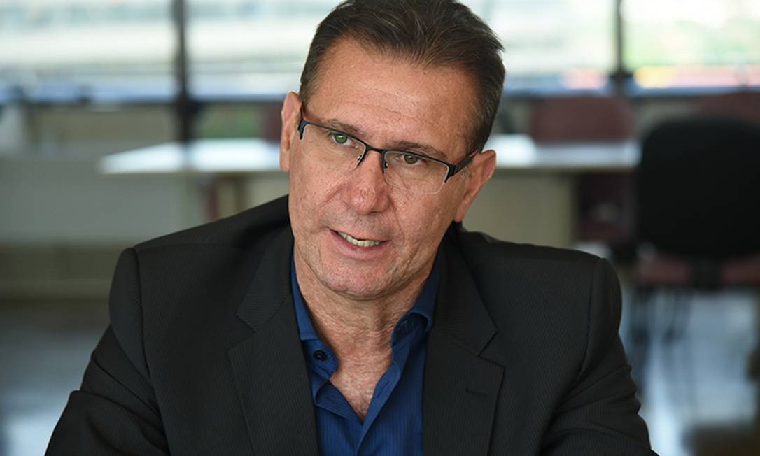 Wilson Seneme assumiu o cargo na CBF em abril
