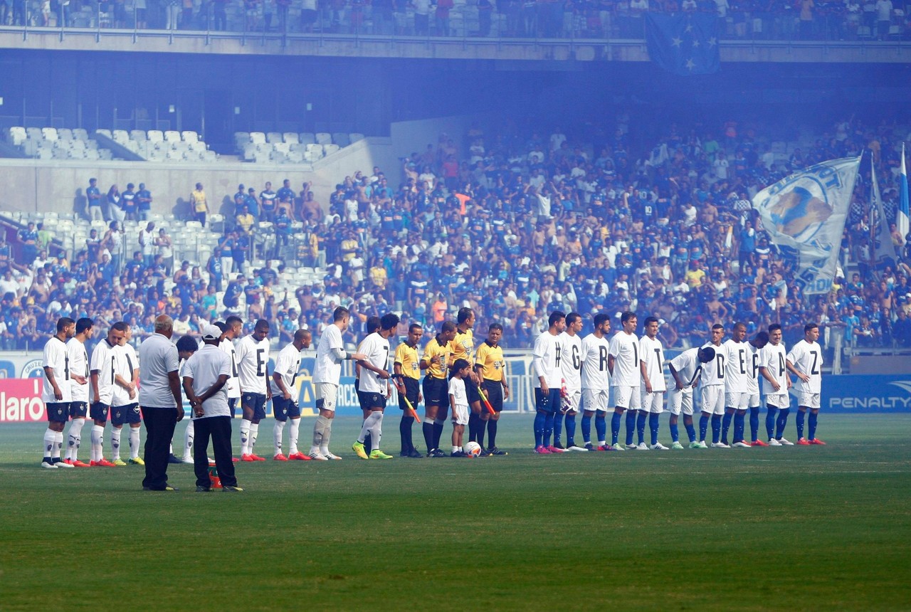 ESPORTES - CAMPEONATO MINEIRO 2015 - FUTEBOL - CLASSICO - BELO HORIZONTE.
Jogo entre Cruzeiro X Atletico - MG valido pela 6 rodada do Campeonato Mineiro no Mineirao em Belo Horizonte/MG

FOTOS: ALEX DOUGLAS / O TEMPO  08.03.2015