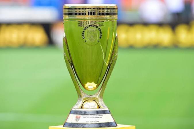 A taça da Copa São Paulo de futebol júnior