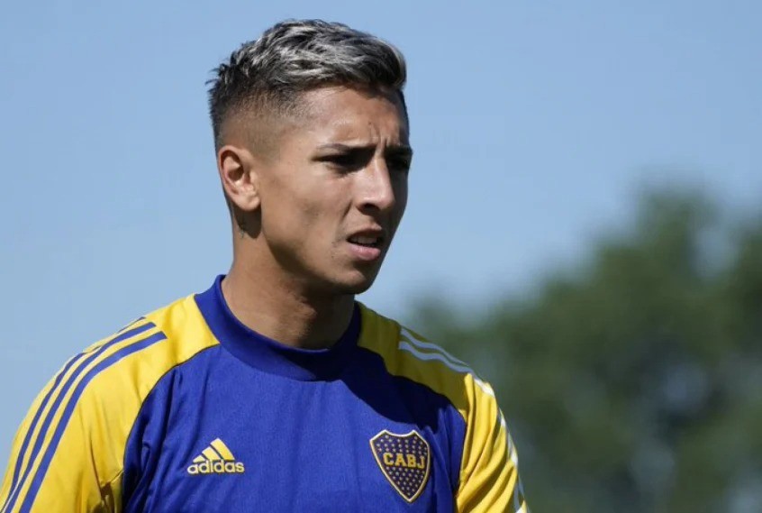 Segundo imprensa argentina, Agustín Almendra, deve se transferir para o Rayo Vallecano