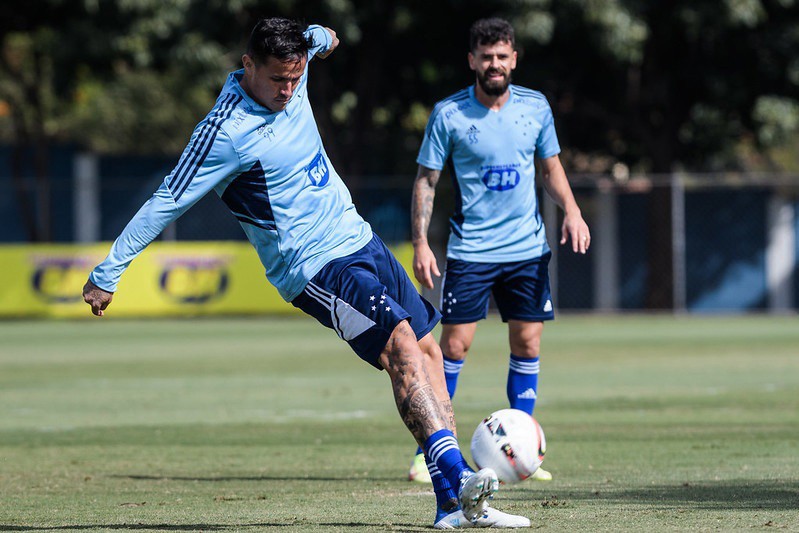 Após 'susto' durante jogo diante do Sport, Edu deve comandar o ataque diante do Vila Nova, nesta sexta (1), no Mineirão
