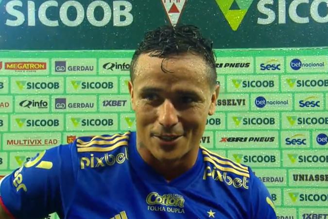 Edu já marcou 14 gols em 20 jogos com a camisa do Cruzeiro