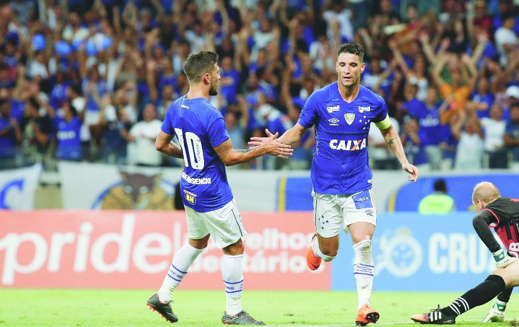 Arrascaeta e Thiago Neves podem fazer a diferença para o Cruzeiro nesta quarta-feira