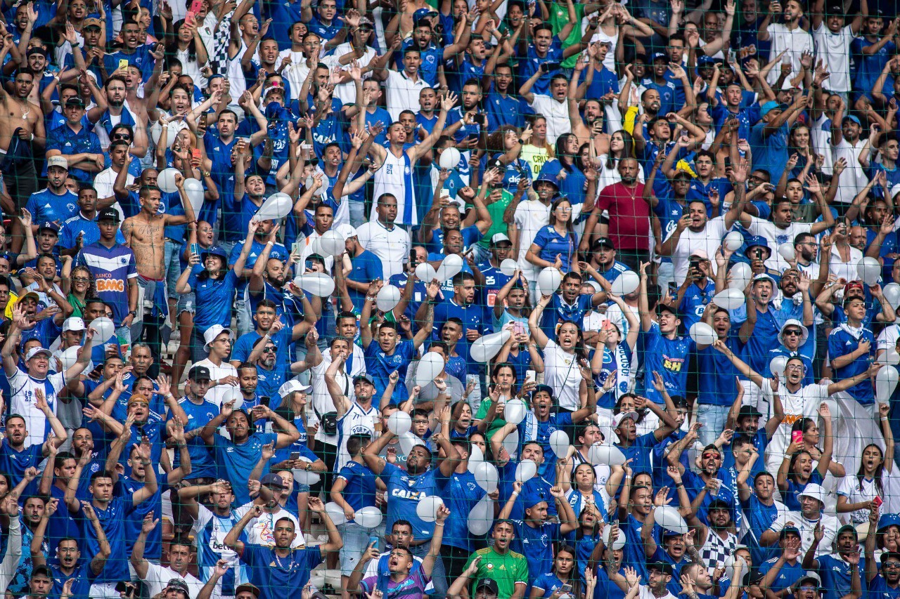 Torcida do Cruzeiro está empolgada com grande fase da equipe na Série B do Brasileiro