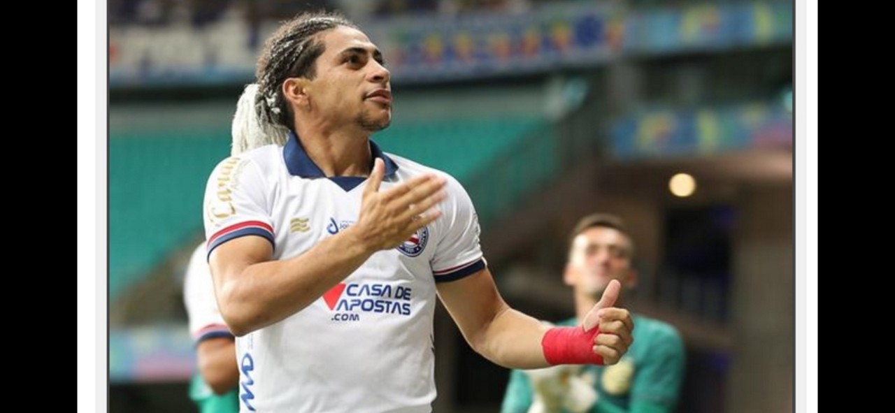 Atacante Jacaré fez os dois gols da vitória do Bahia sobre o Cruzeiro na primeira rodada da Série B