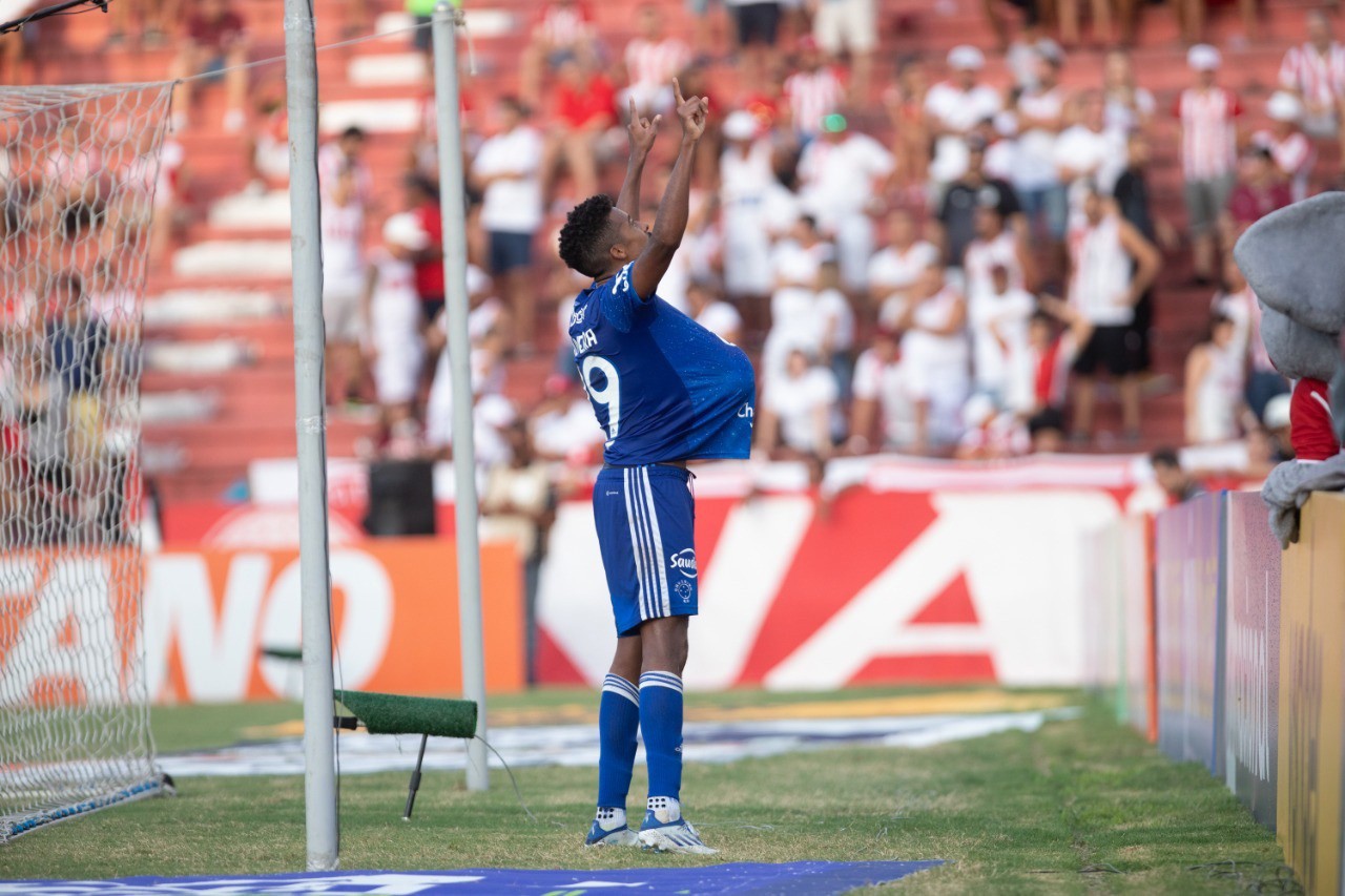 Contra o Náutico, Willian Oliveira marcou seu primeiro gol com a camisa do Cruzeiro