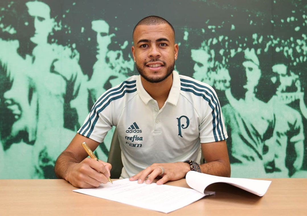Palmeiras compra Mayke do Cruzeiro e assina com lateral por cinco anos