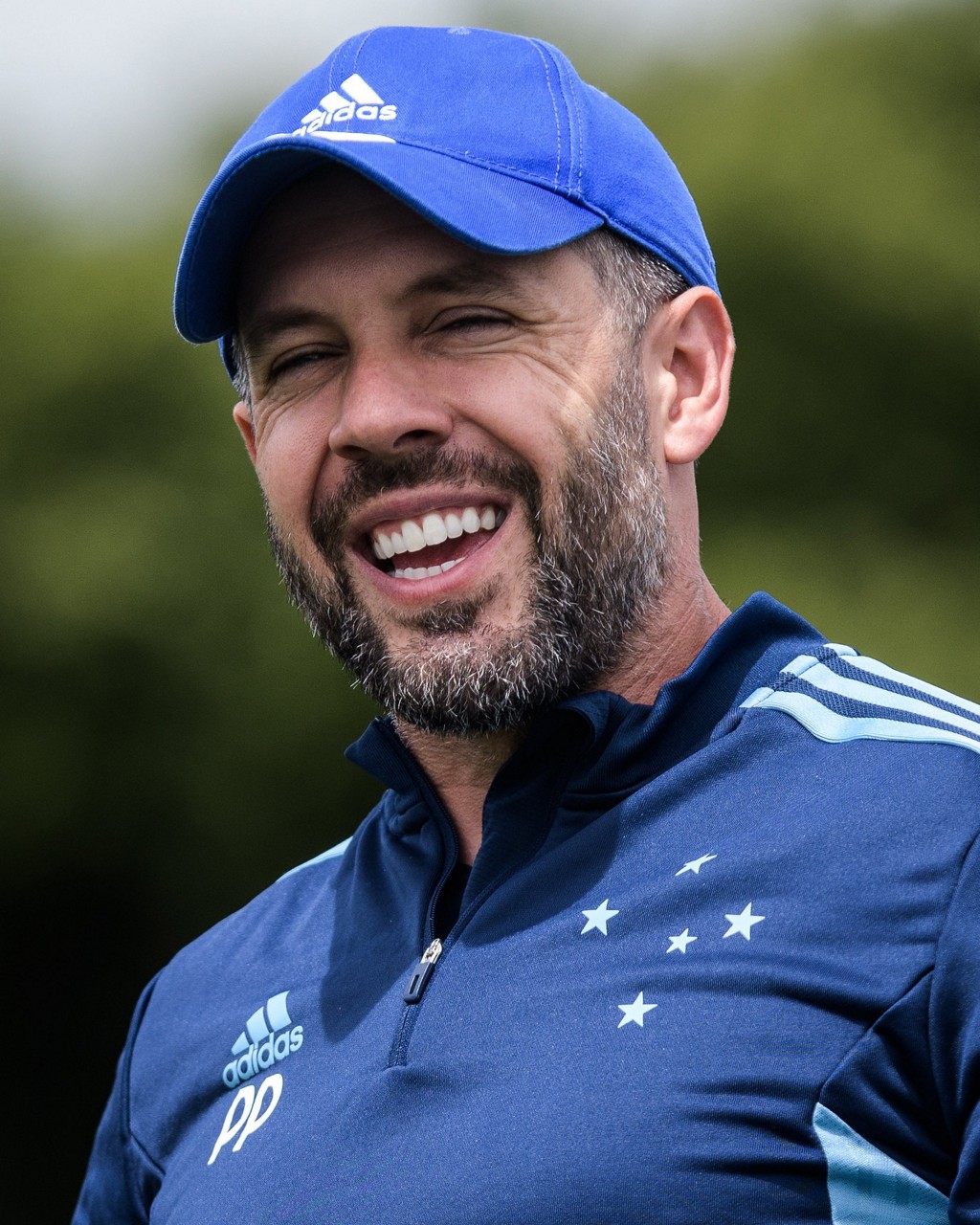 Paulo Pezzolano tem contrato com o Cruzeiro até dezembro de 2023