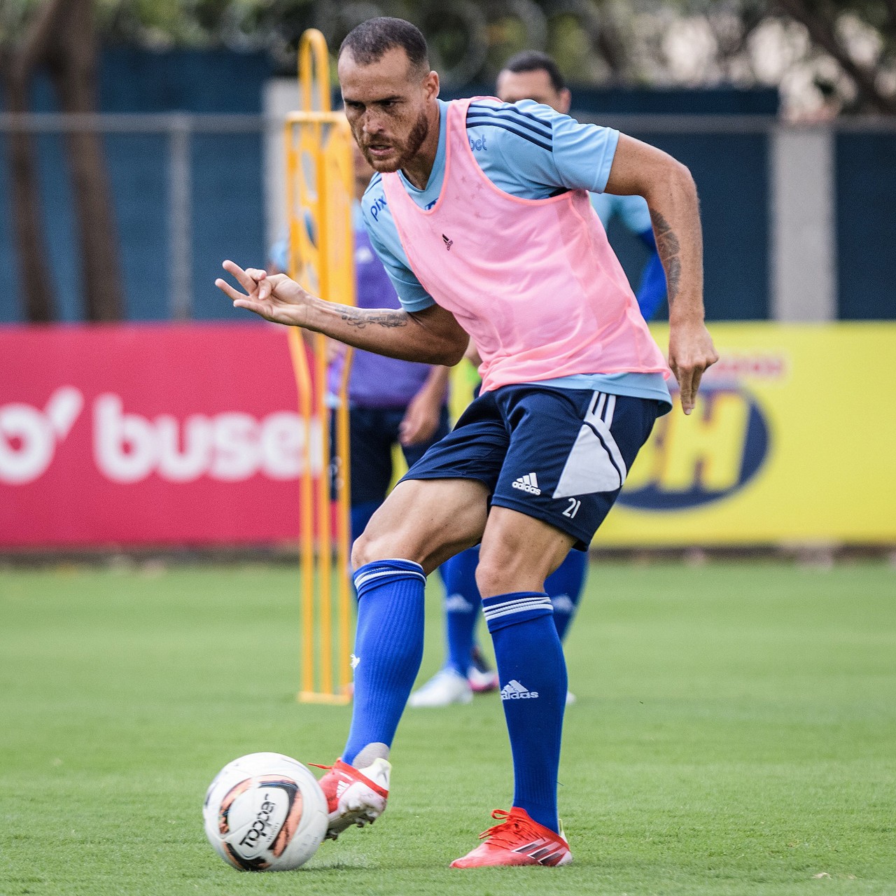 Pedro Castro fez parte da campanha de acesso do Cruzeiro em 2022
