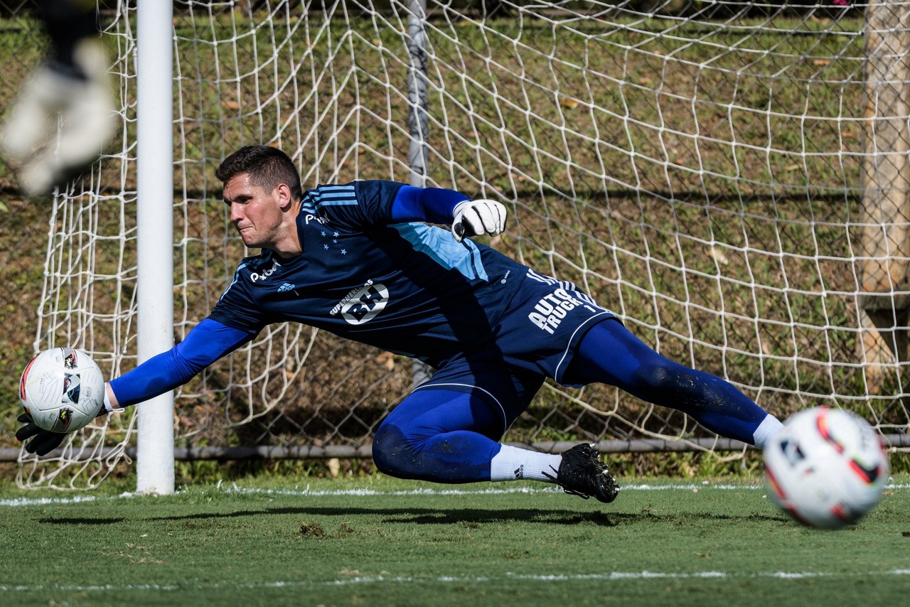 Rafael Cabral participou de 55 jogos com a camisa do Cruzeiro