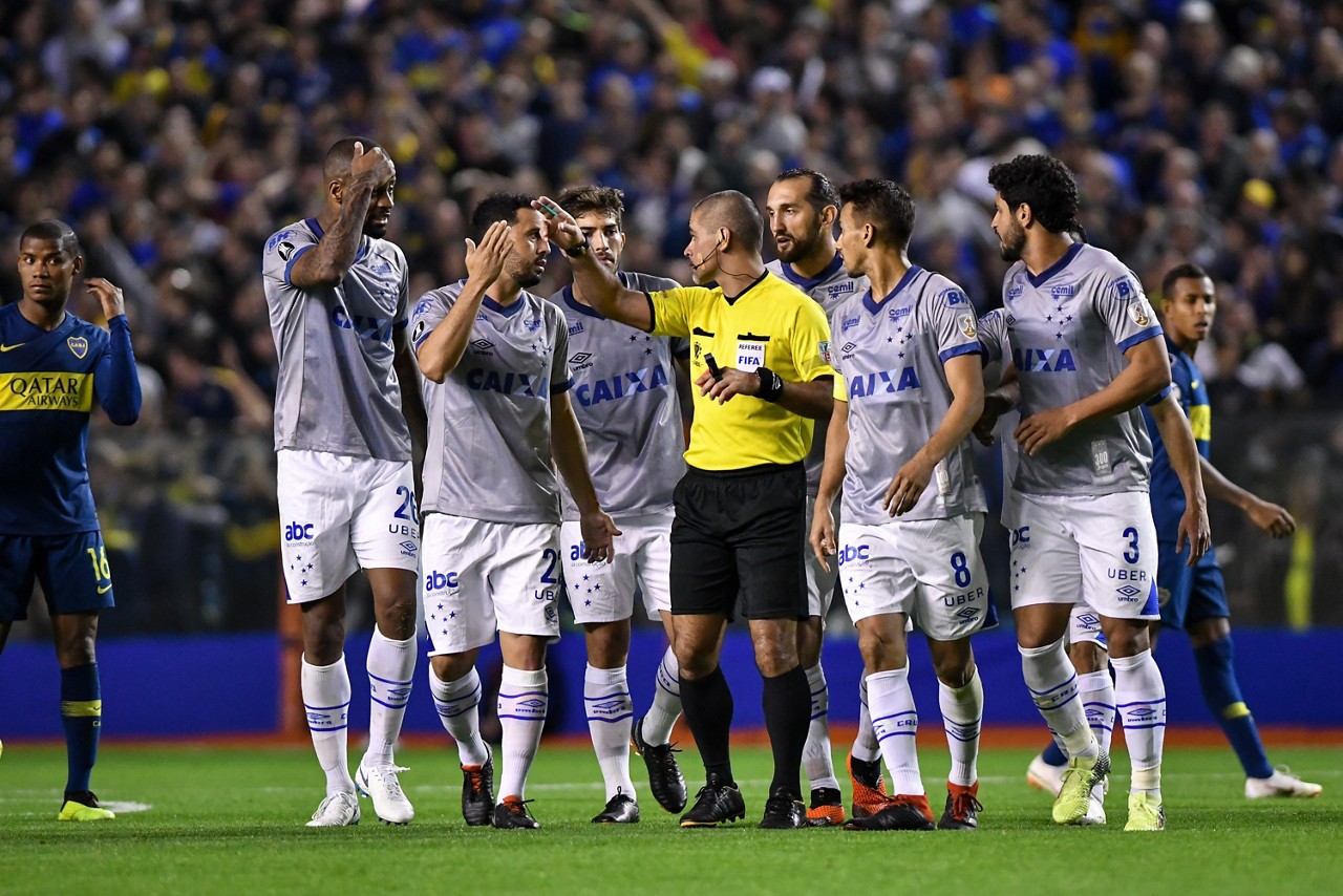 Cruzeiro pede anulação da expulsão de Dedé: 'se for roubo não vão aceitar'