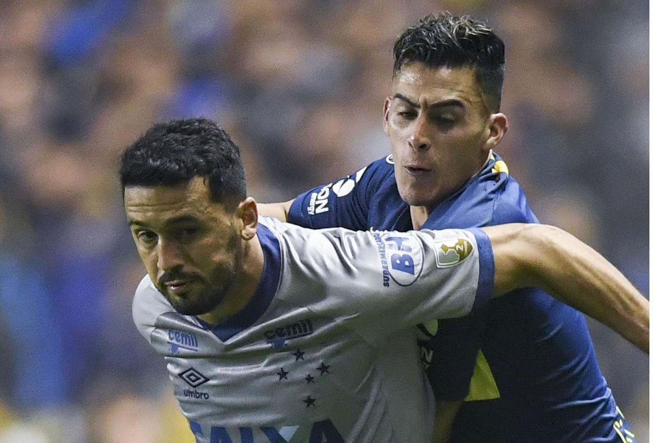 Jogadores do Cruzeiro reclamam de expulsão e acreditam em 'rigor do árbitro'