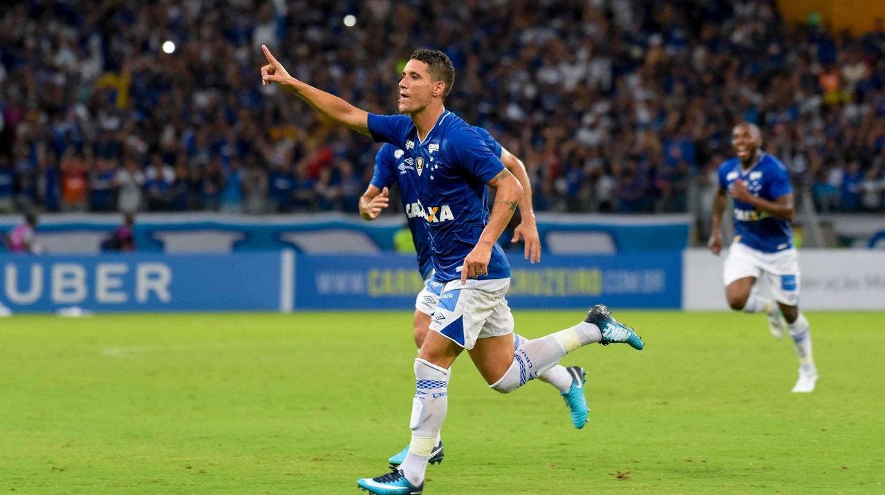 Thiago Neves exaltou seu comprometimento com o clube e novos gestores 