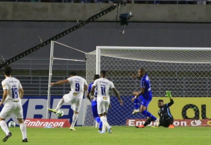 Fred abriu o placar para o Cruzeiro em empate com o CSA