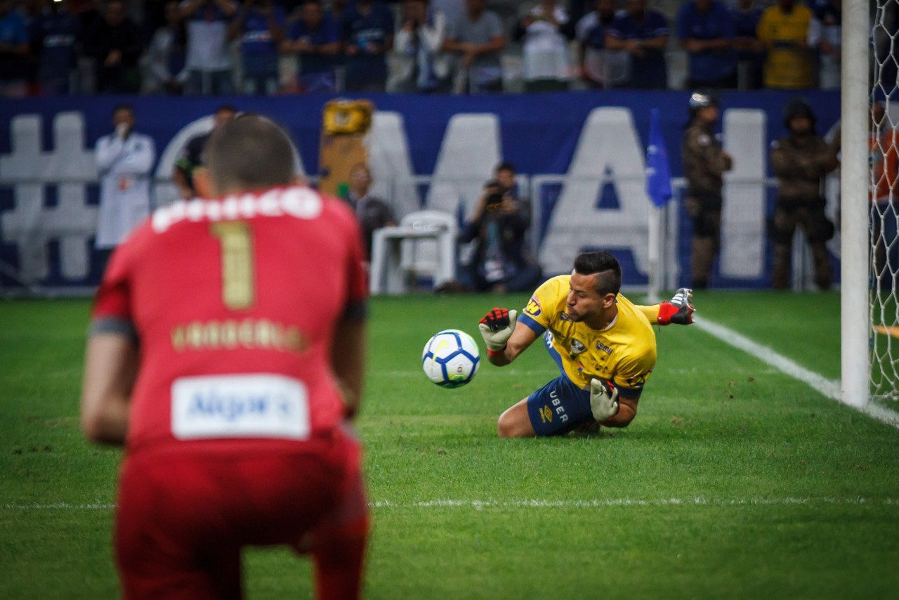 Fábio segue se destacando quando o assunto é disputa de pênaltis