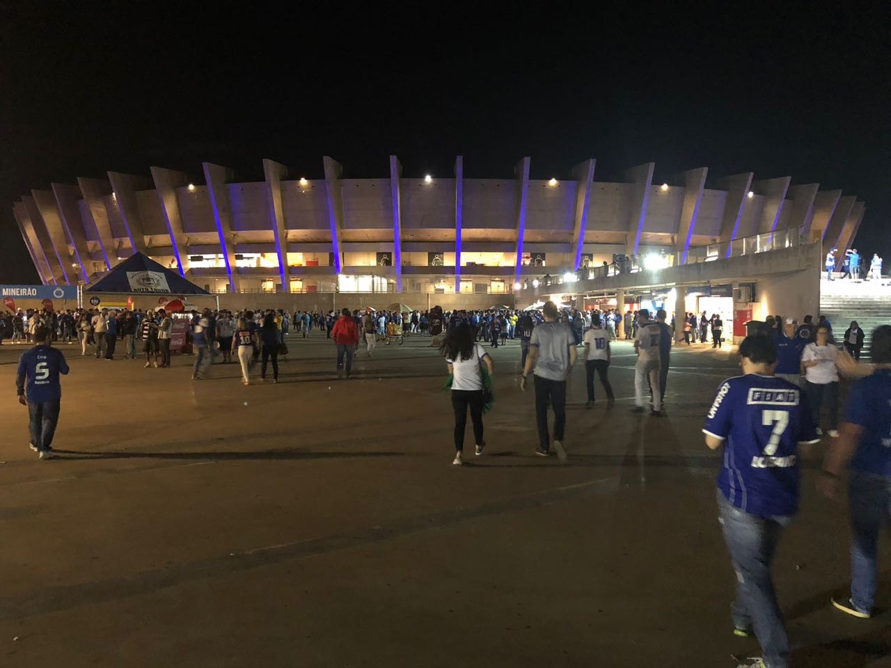 Custo de operação do Mineirão é ainda um grande obstáculo no pós-Copa de 2014