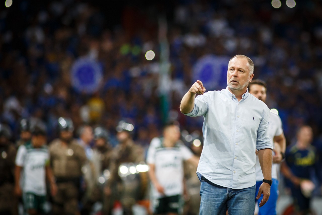 Íbis 'se irrita' com fala de Mano e quer marcar jogo contra o Cruzeiro