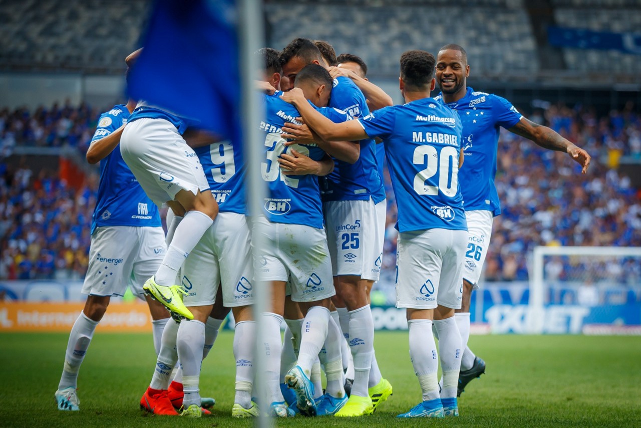 Cruzeiro vai em busca de resultado positivo agora fora de casa no Campeonato Brasileiro