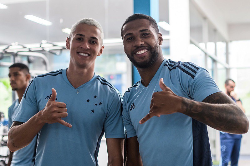 Mateus Vital (ex-Corinthians) e Wesley (ex-Palmeiras) foram duas, das 11 novidades do Cruzeiro para 2023, até o momento