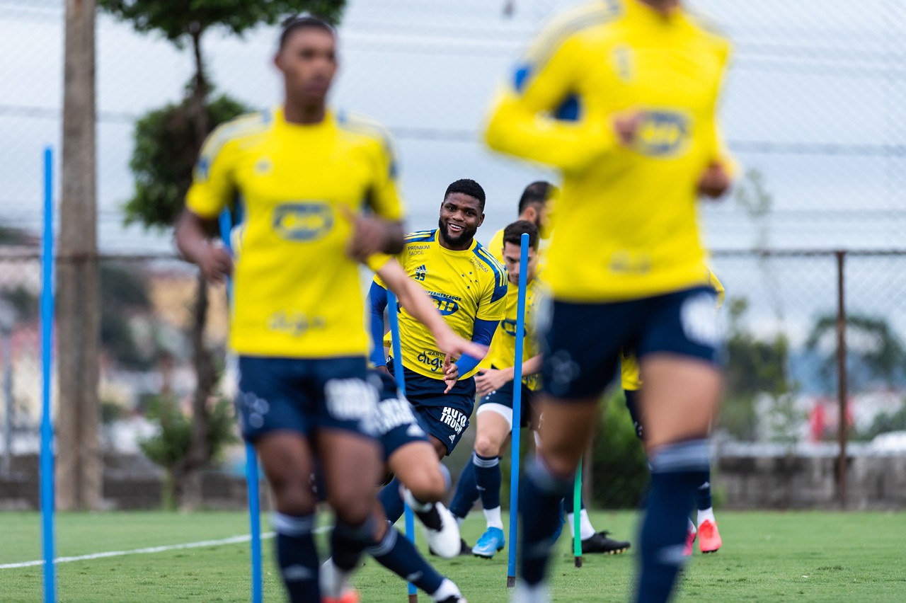 Lucas Ventura estará em ação contra o Avaí, nesta sexta-feira