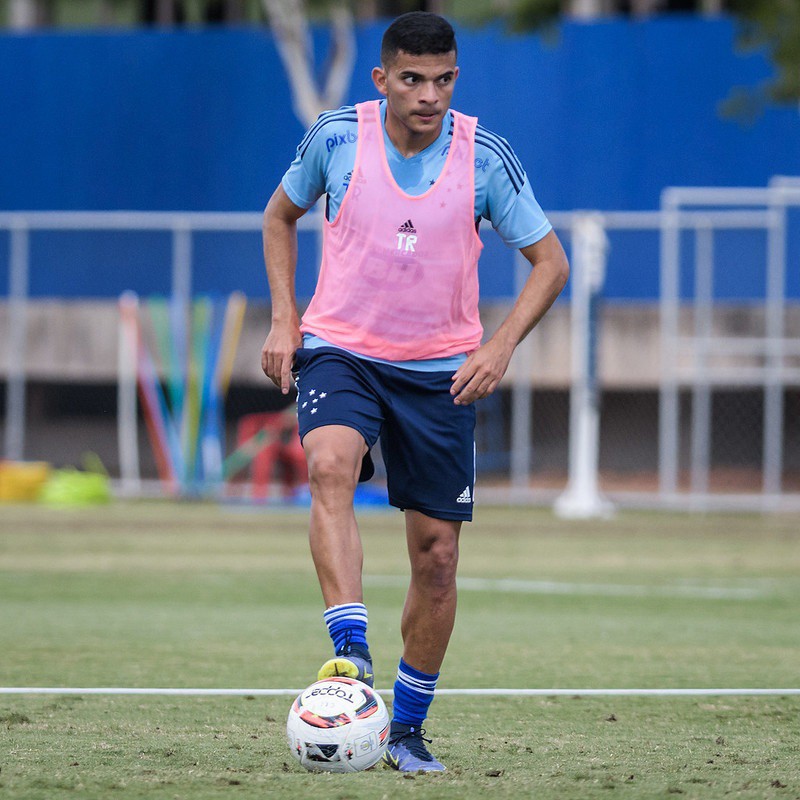 Atacante Bruno Rodrigues foi regularizado e já pode fazer sua estreia diante do Bahia neste sábado (23), no Mineirão