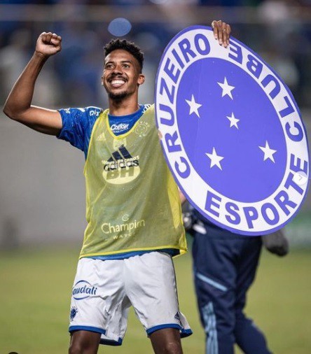 Willian Oliveira comemrou muito gol marcado diante do Náutica