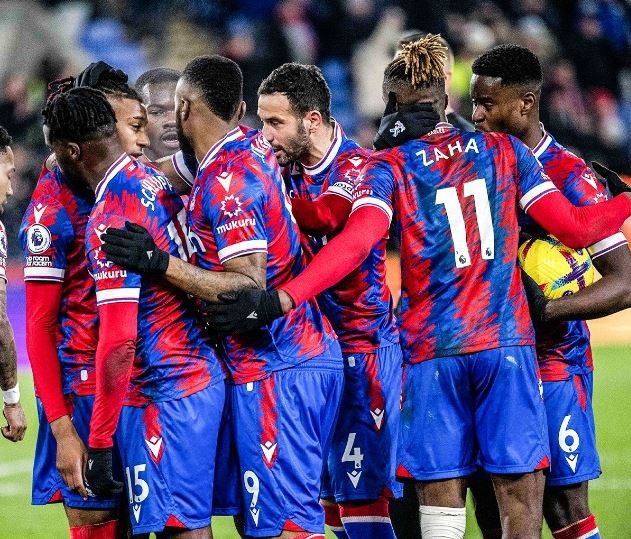 Crystal Palace e Newcastle se enfrentam neste sábado (21) pelo Campeonato Inglês