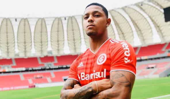São Paulo acertou a contratação do atacante David