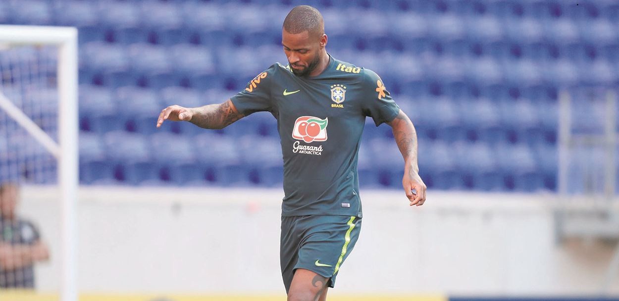 Boa fase de Dedé na atual temporada foi premiada com a convocação à seleção