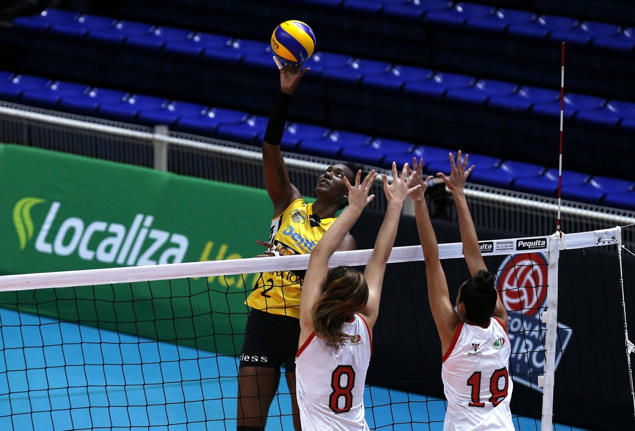 Dominicana é uma das principais referências ofensivas do Praia para a temporada