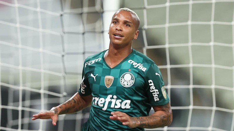 Deyverson joga no Palmeiras, rival do Corinthians, time do coração de Neto