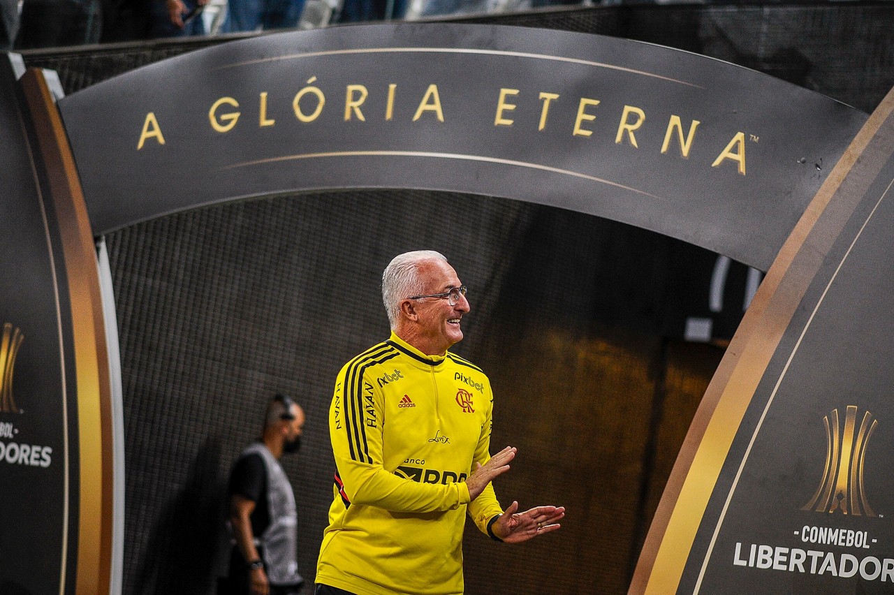 Dorival estreou logo com derrota, por 3 a 1, para o Internacional