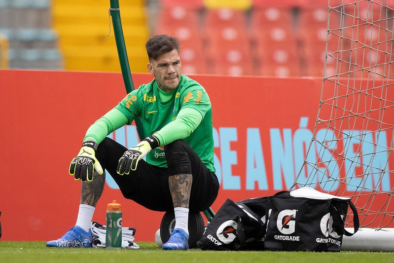 Ederson estava escalado para ser titular na partida marcada para Seul
