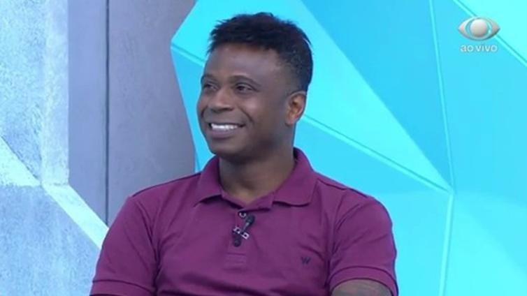 Edílson já teve experiência na TV na Band