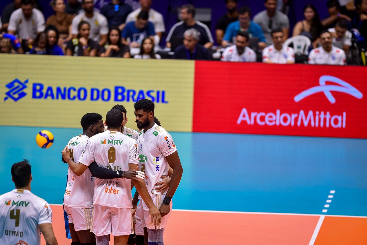 Elenco campeao da superliga 2022