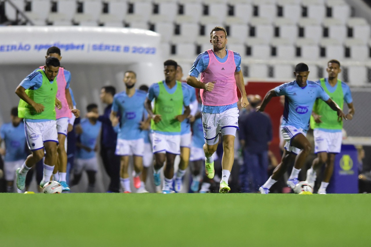 Elenco do Cruzeiro fará o segundo jogo no interior paulista, desta vez contra o Guarani