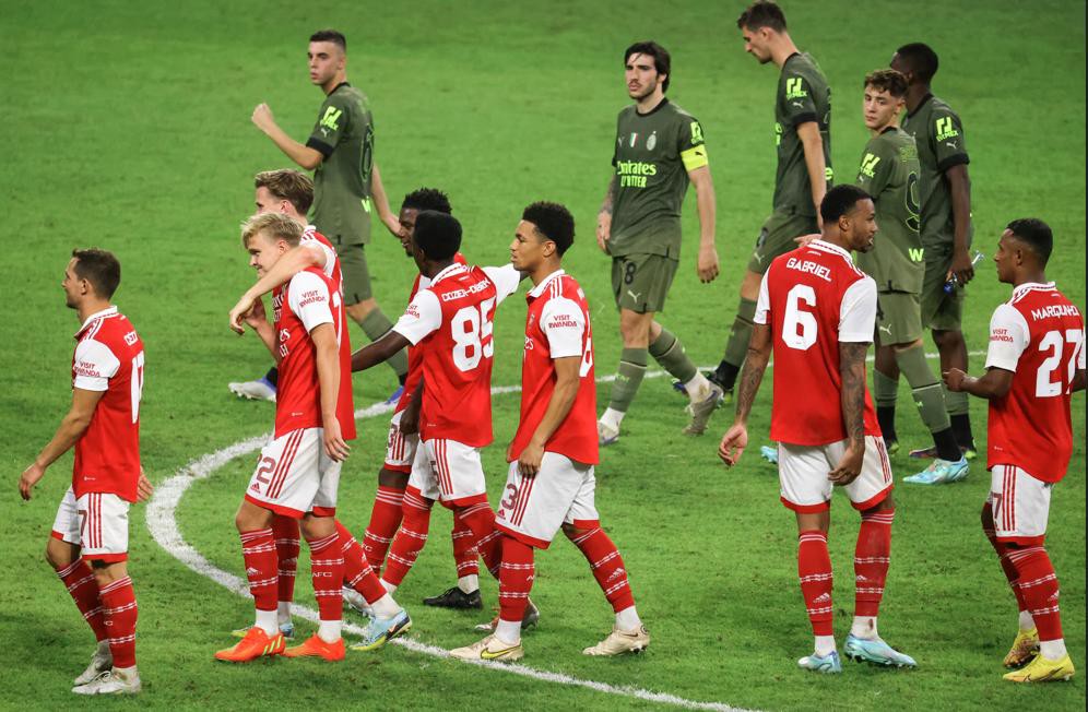 Arsenal venceu o Milan em amistoso nos Emirados Árabes
