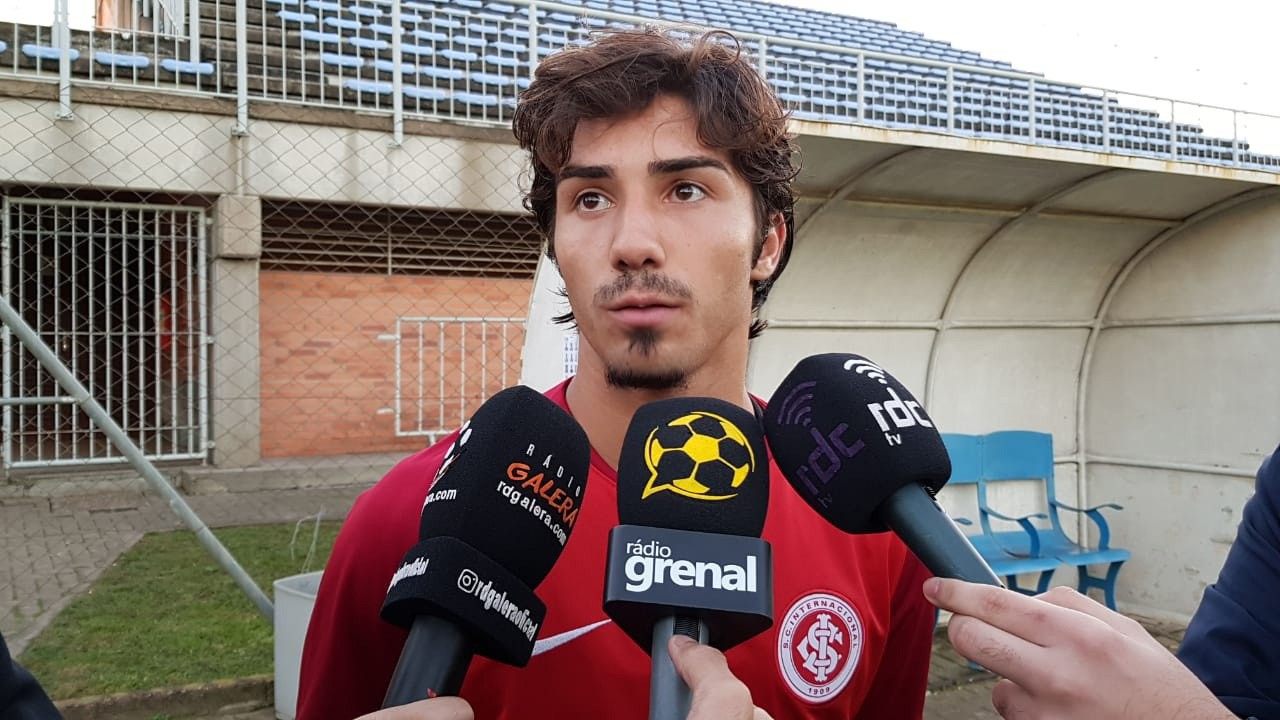 Cria da base do Inter, Erik teve apenas duas oportunidades na equipe principal