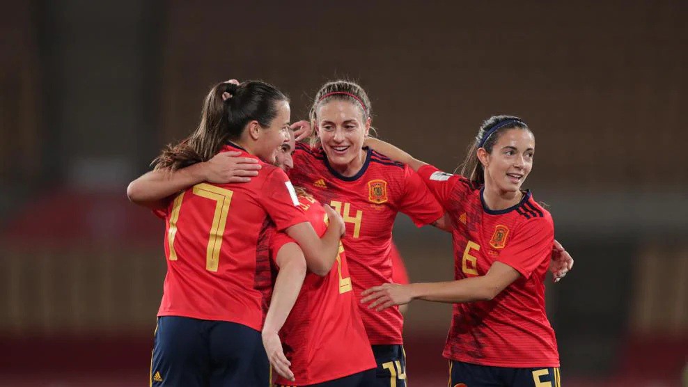 Espanha x Dinamarca se enfrentam às 16h deste sábado (16)