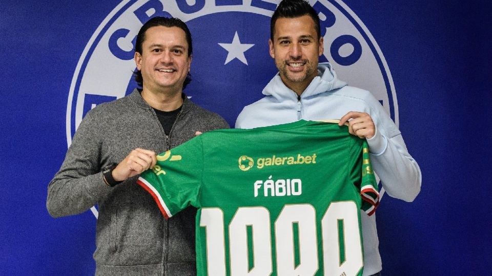 Expectativa era de que Fábio chegasse aos mil jogos com a camisa do Cruzeiro, mas fato não se concretizou