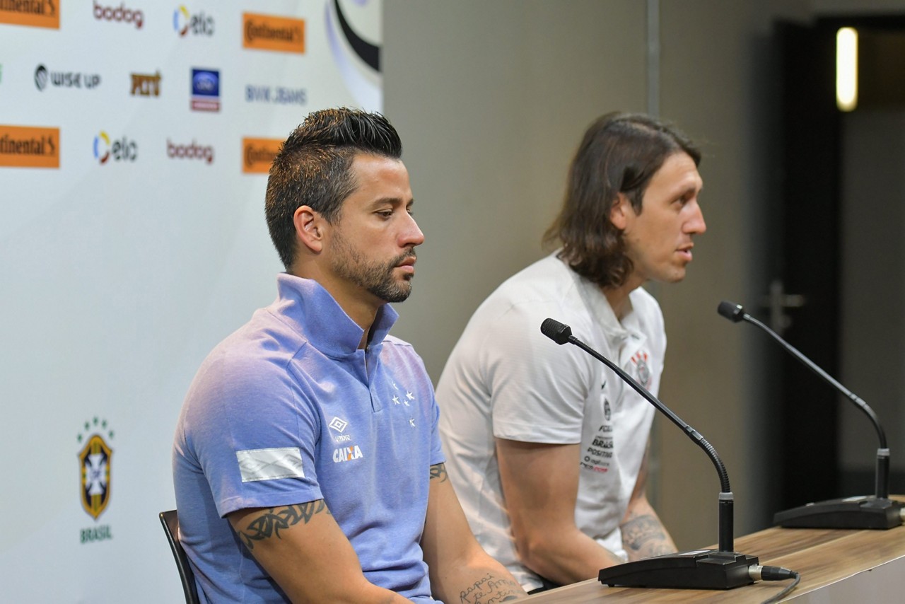 Fábio e Cássio deram entrevista coletiva nesta manhã no Mineirão