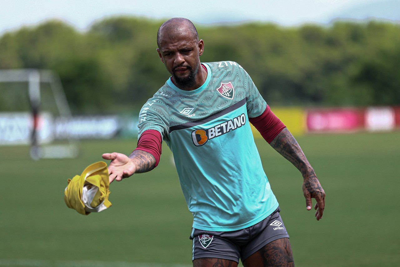 Felipe Melo entrou no segundo tempo da partida