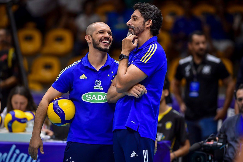 Tempo de 11 anos como treinador foi 'atalho' para Filipe assumir bem a nova função